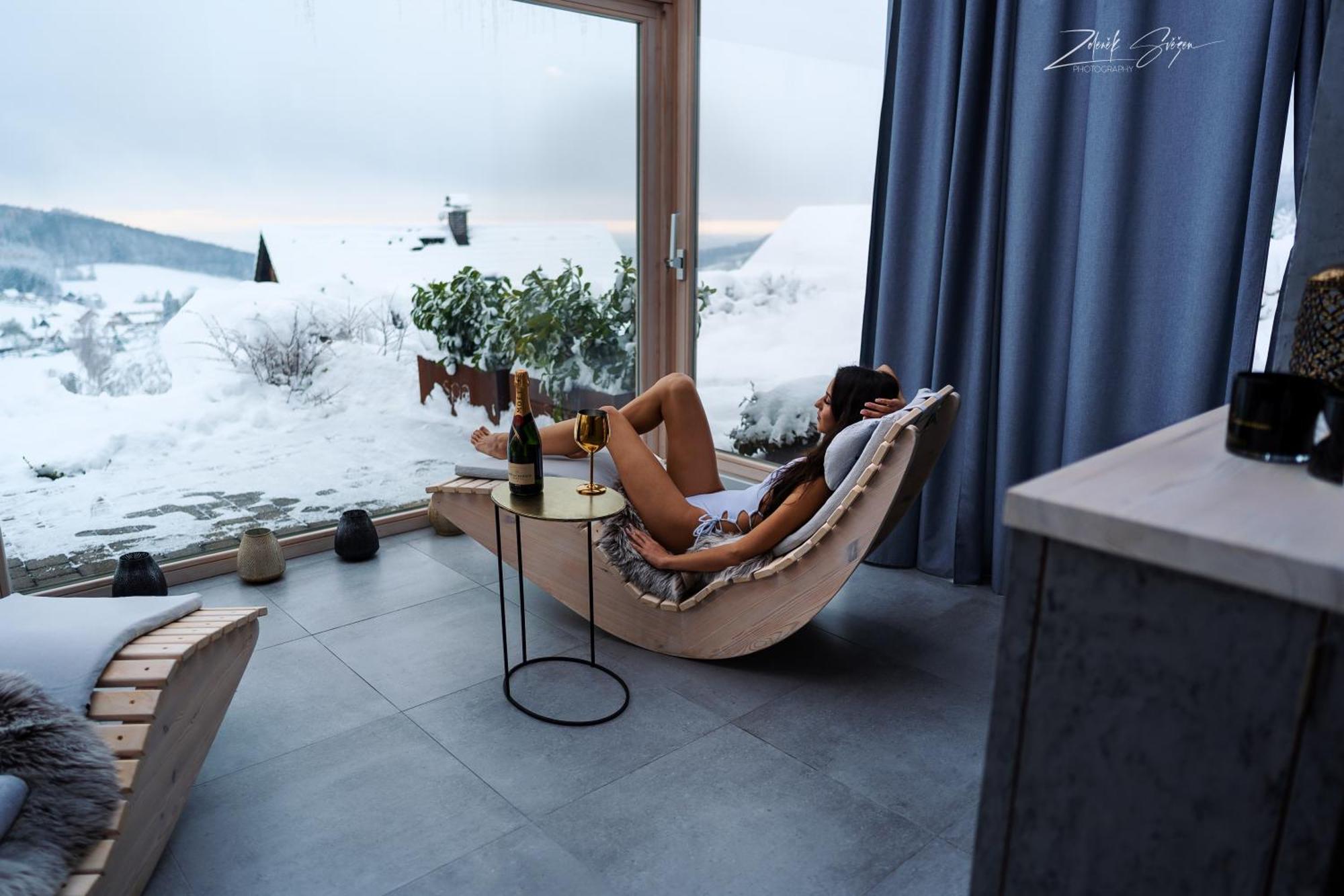Wellness Apartmany Cesky Raj & Biokolna Lomnice nad Popelkou Экстерьер фото